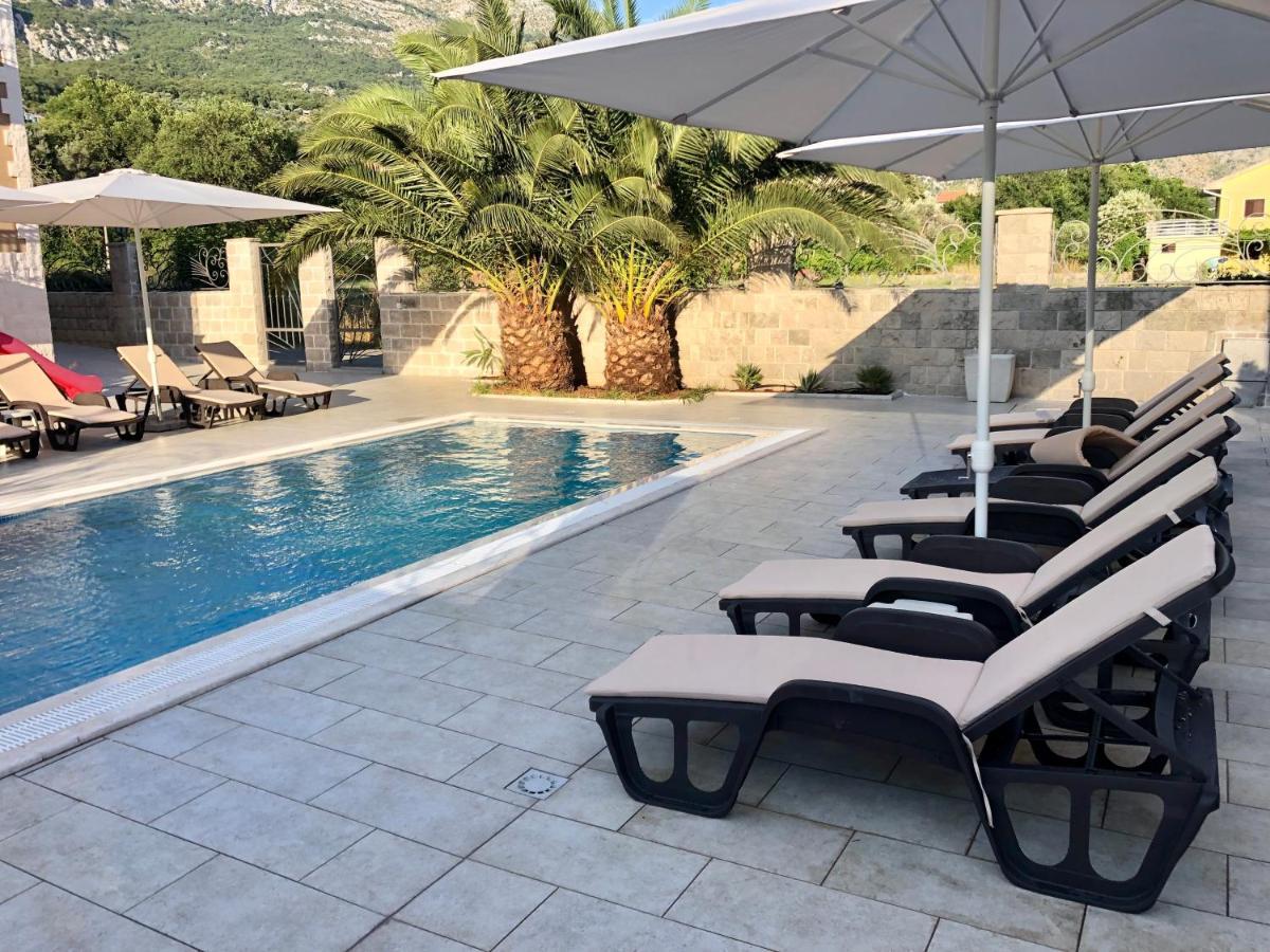 Villa Dolphin Apartments Petrovac na moru Exterior foto