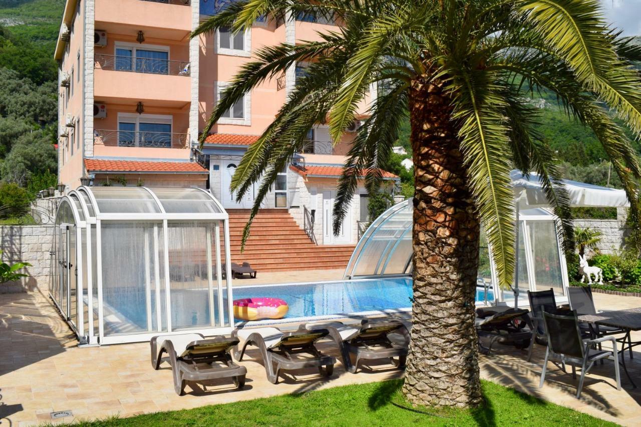 Villa Dolphin Apartments Petrovac na moru Exterior foto