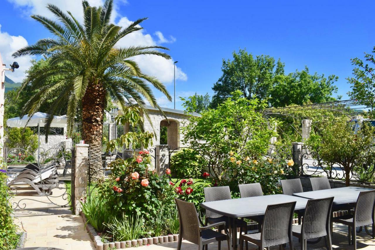 Villa Dolphin Apartments Petrovac na moru Exterior foto