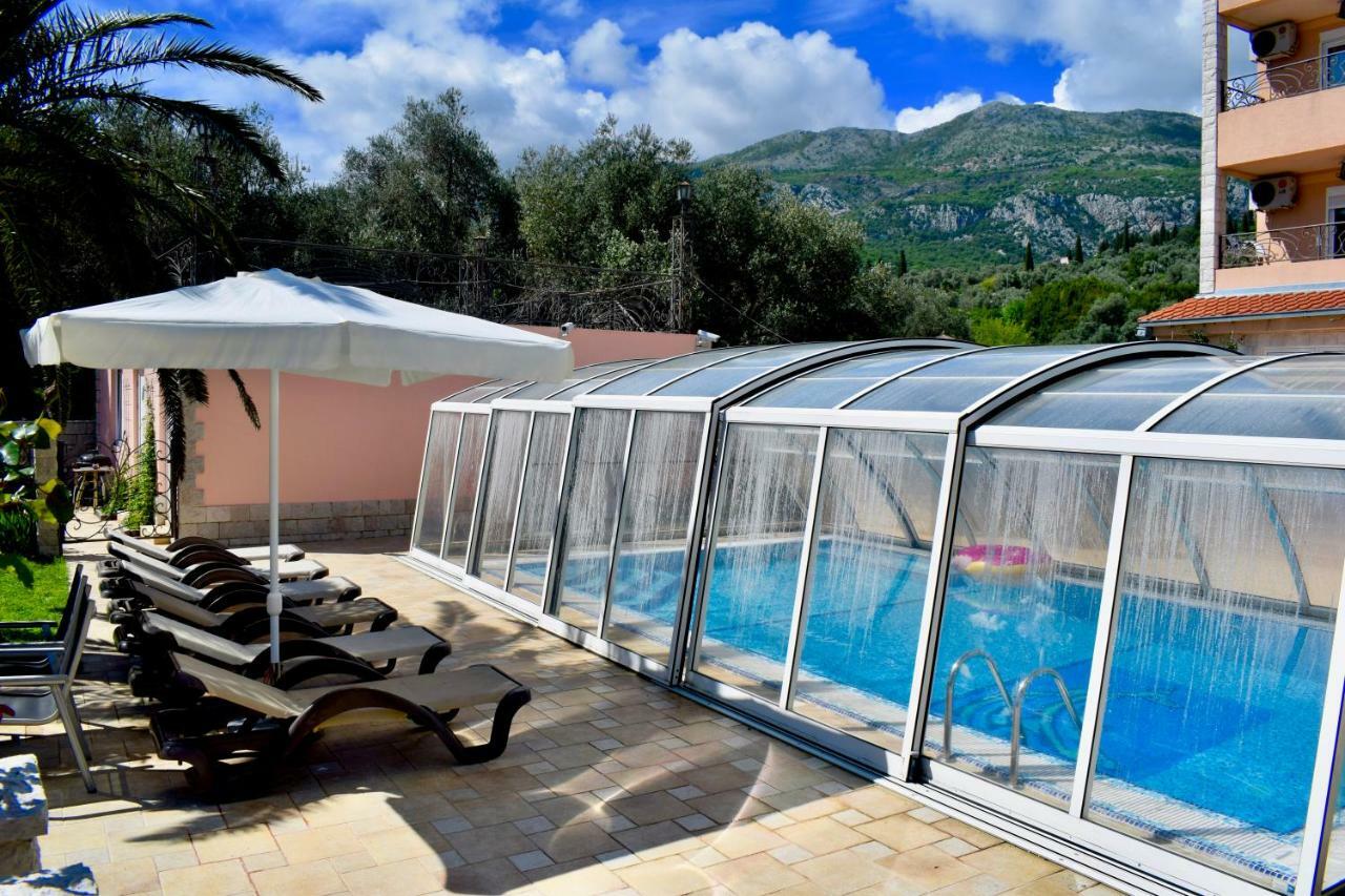 Villa Dolphin Apartments Petrovac na moru Exterior foto